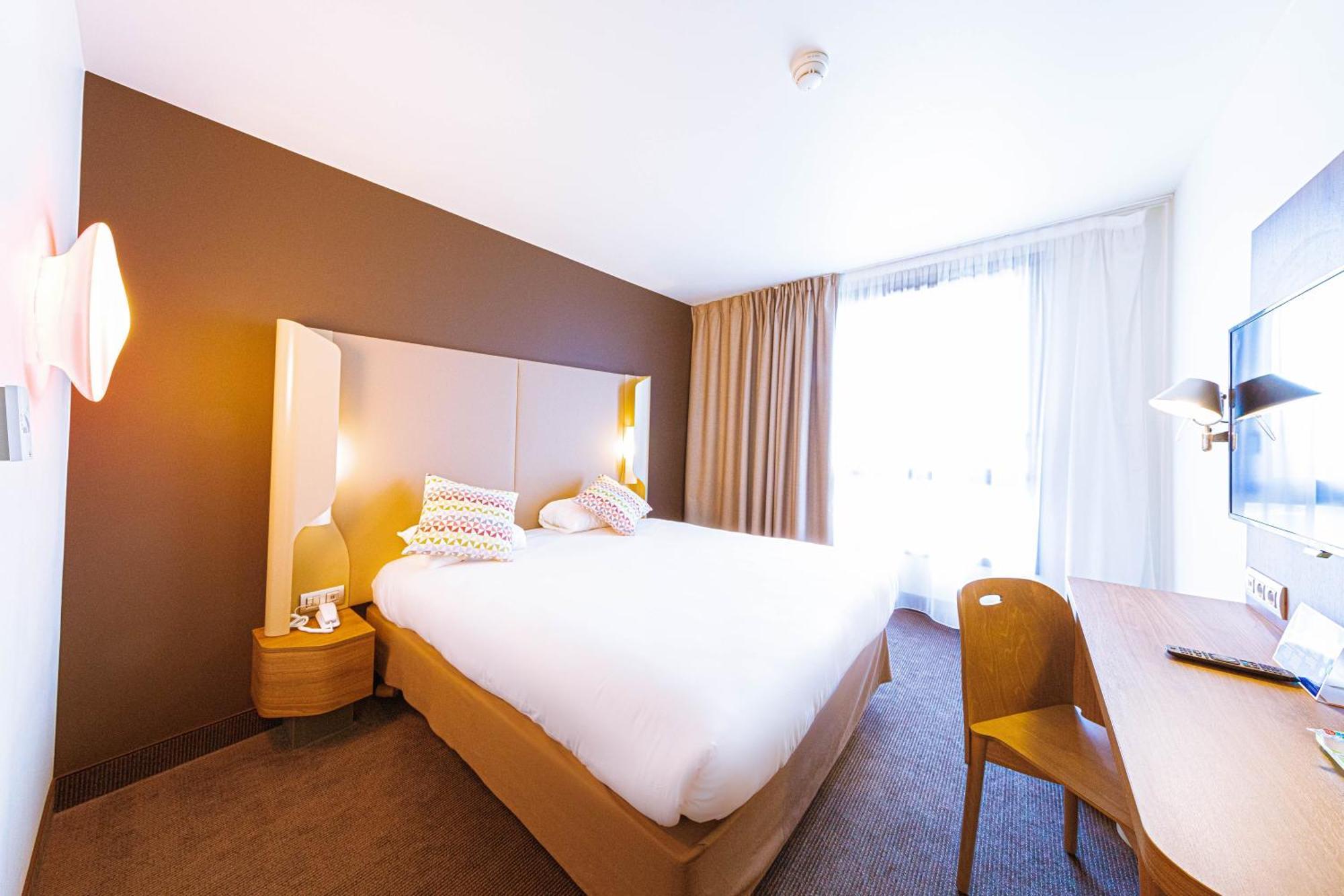 Campanile Rungis - Orly Hotel Chevilly-Larue Ngoại thất bức ảnh